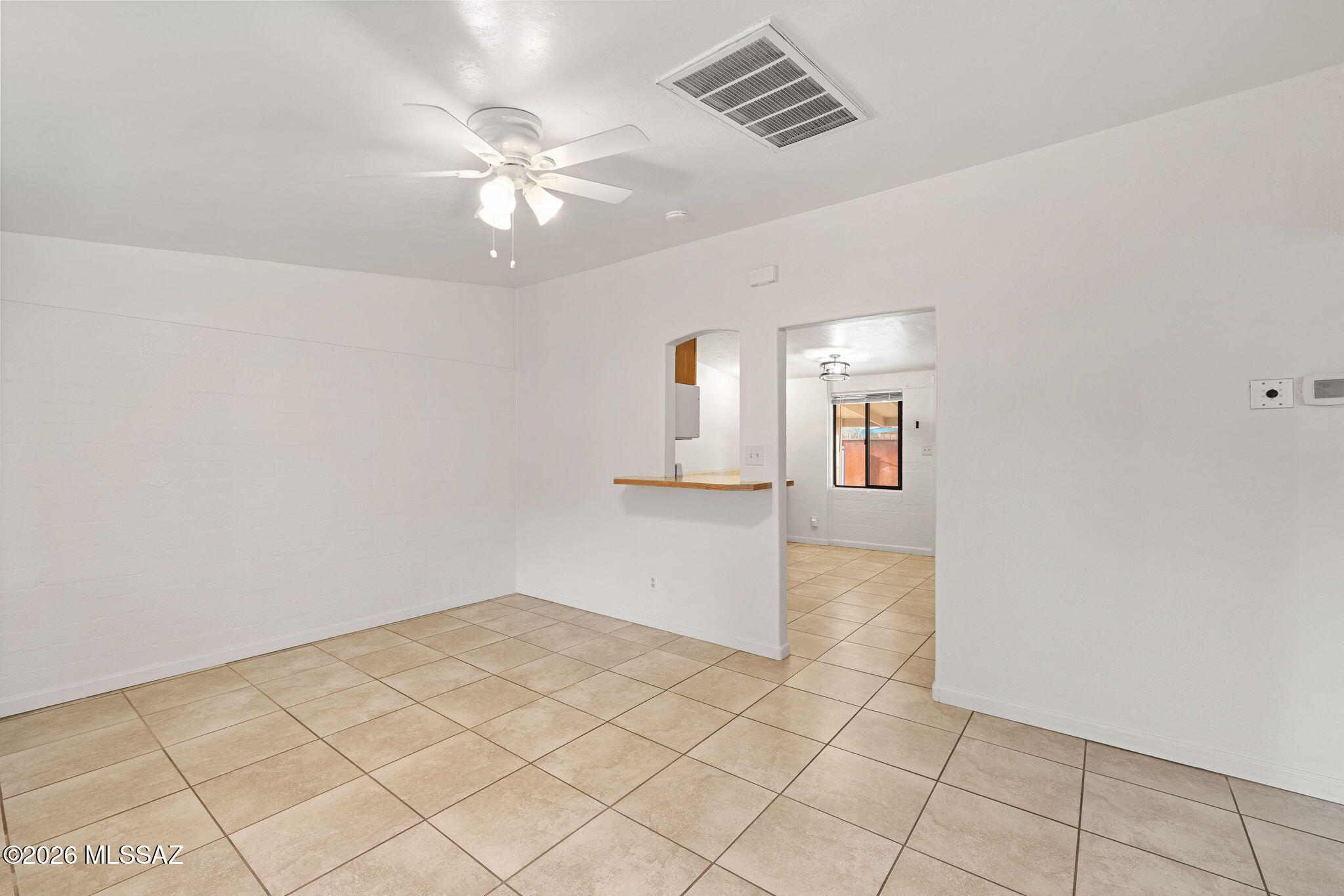 702 North Silverbell Road Tucson, AZ 85745 - Photo 6 of 23