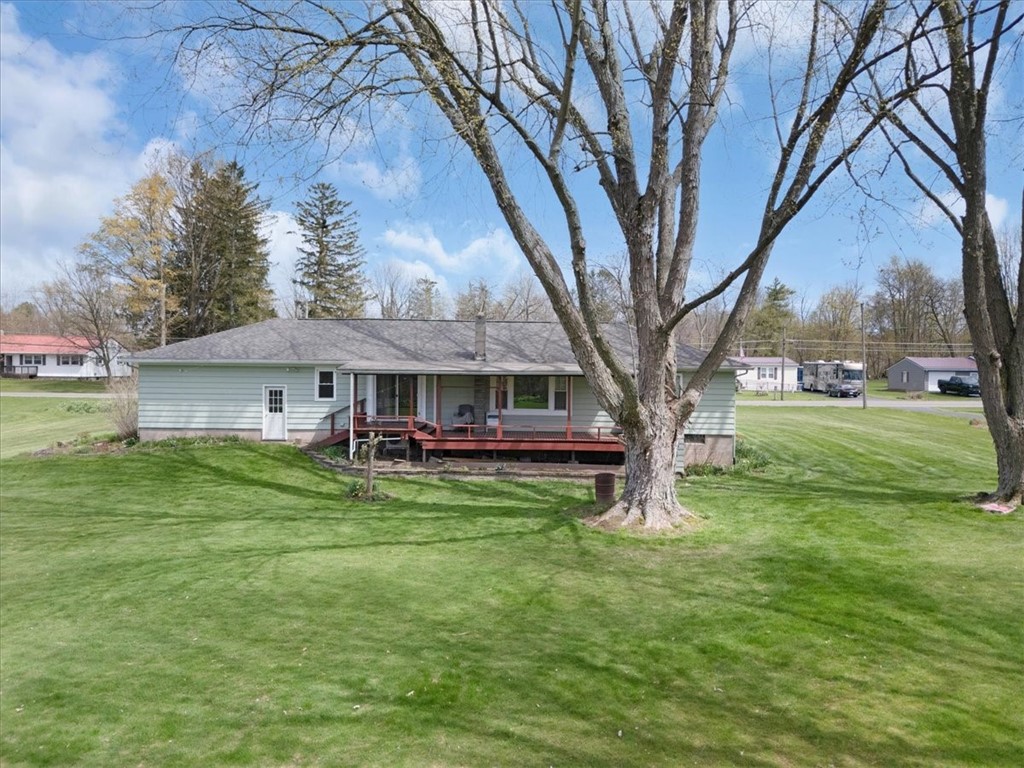 6479 East Port Bay Road Wolcott, NY 14590 - Photo 5 of 42