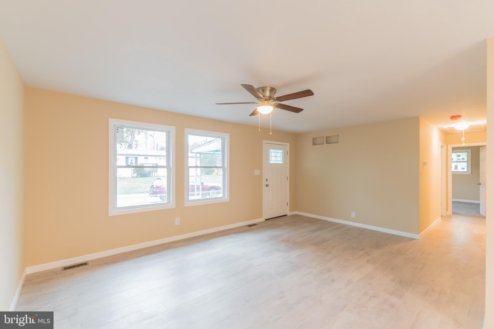 215 Dandelion Road Millville, NJ 08332 - Photo 13 of 28 Gallery Image 13