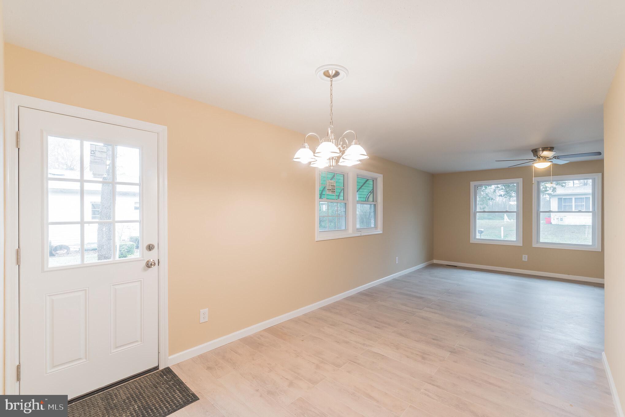 215 Dandelion Road Millville, NJ 08332 - Photo 14 of 28 Gallery Image 14