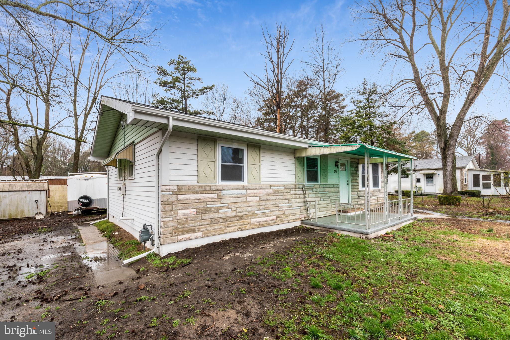 215 Dandelion Road Millville, NJ 08332 - Photo 3 of 28 Gallery Image 3