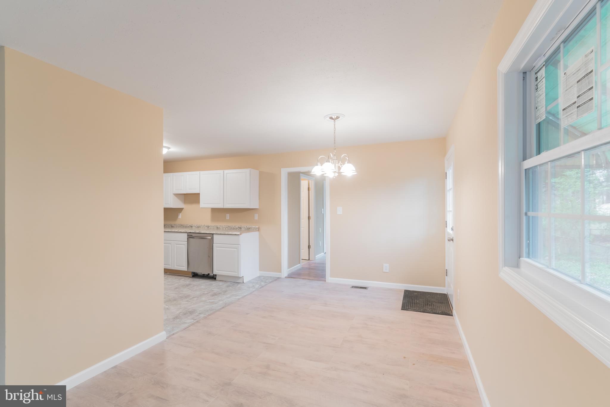 215 Dandelion Road Millville, NJ 08332 - Photo 10 of 28 Gallery Image 10
