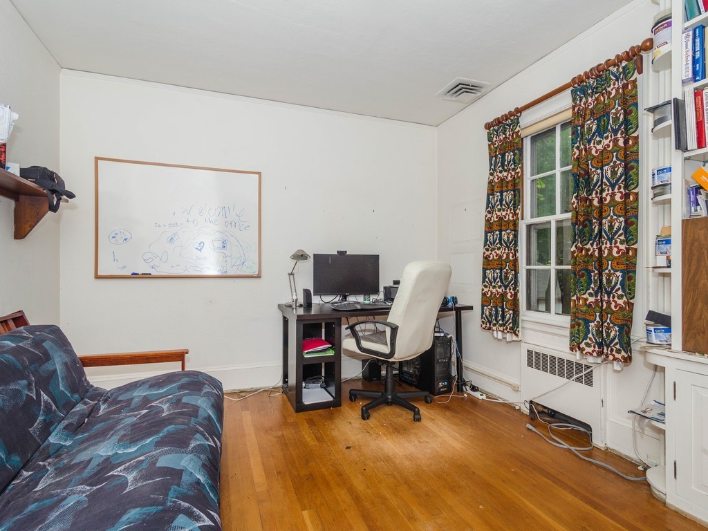 53 Rowena Road Newton, MA 02459 - Photo 10 of 24
