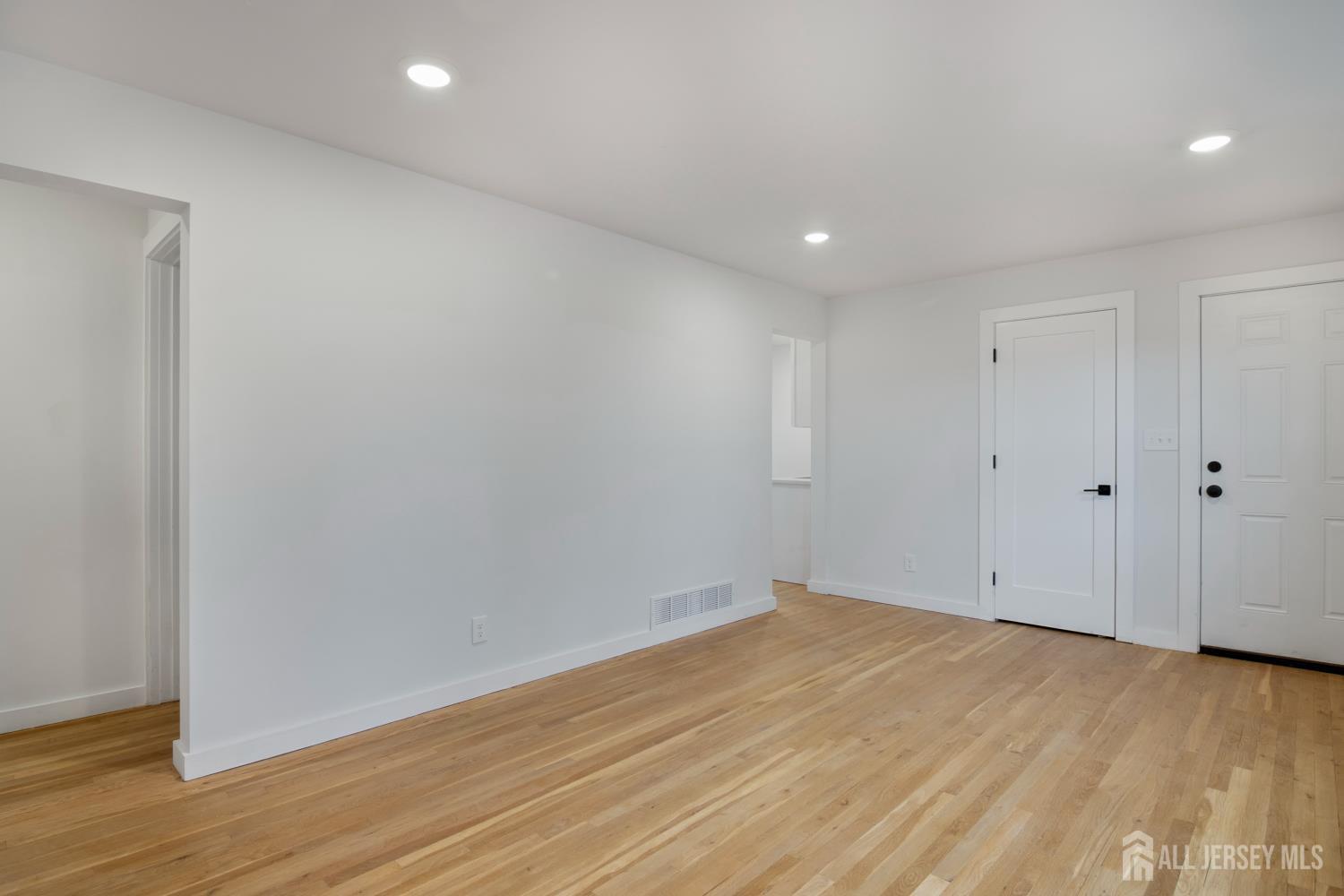 4 Morris Avenue, Unit 2A Edison, NJ 08837 - Photo 22 of 27 a view of empty room