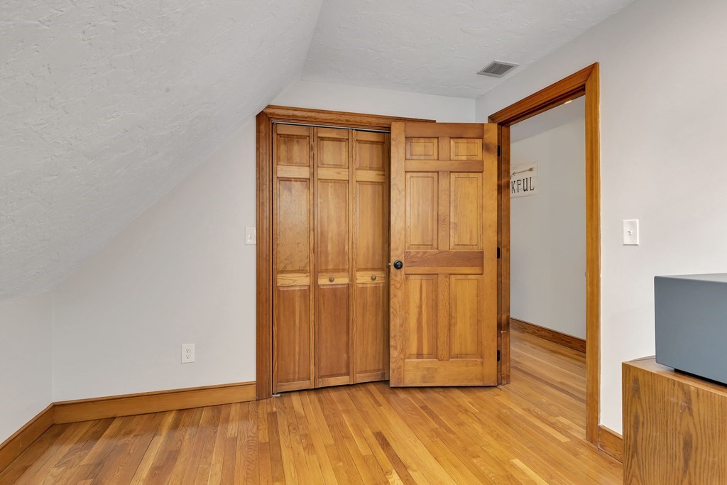 27 Crestview Drive Sandwich, MA 02537 - Photo 19 of 31