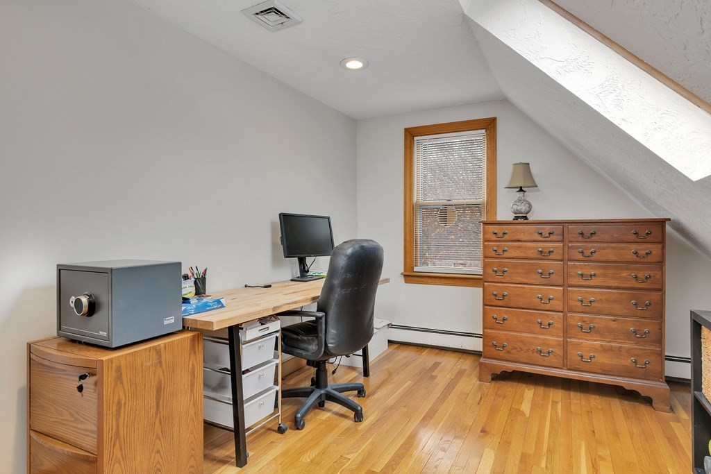 27 Crestview Drive Sandwich, MA 02537 - Photo 20 of 31