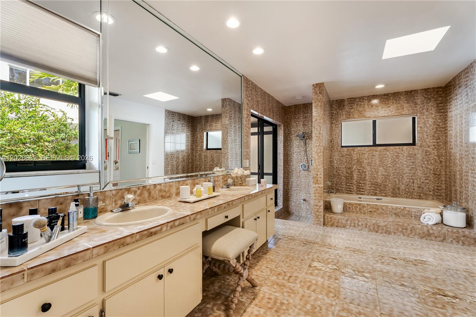 12926 Southwest 104th Place Miami, FL 33176 - Photo 43 of 88