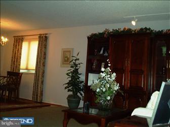 707 Warwick Road Fairless Hills, PA 19030 - Photo 2 of 6 Living Room