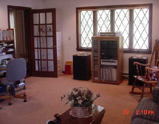 7 Ferrer Road Johnston, RI 02919 - Photo 4 of 5 Other.