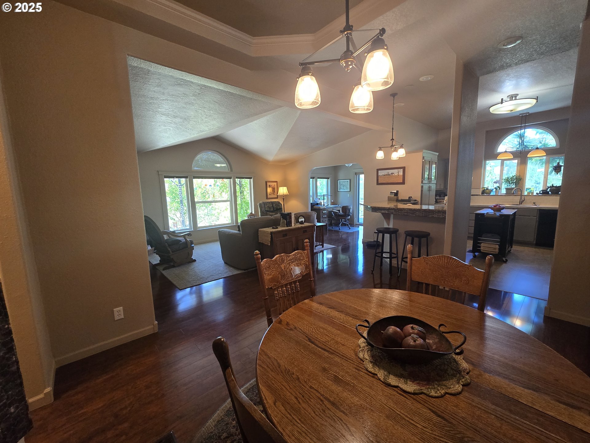 6412 Cherry Heights Road The Dalles, OR 97058 - Photo 13 of 48