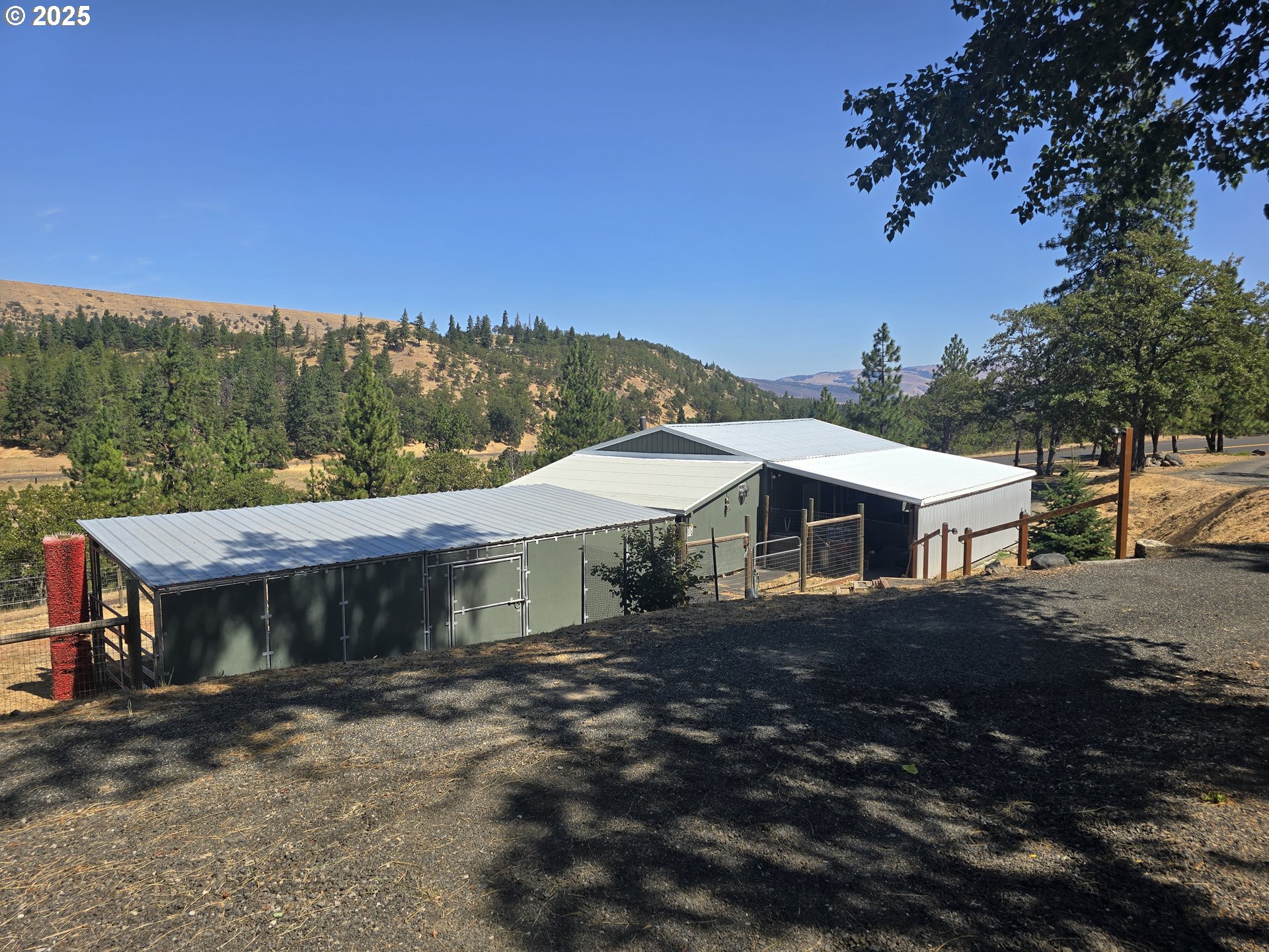 6412 Cherry Heights Road The Dalles, OR 97058 - Photo 2 of 48