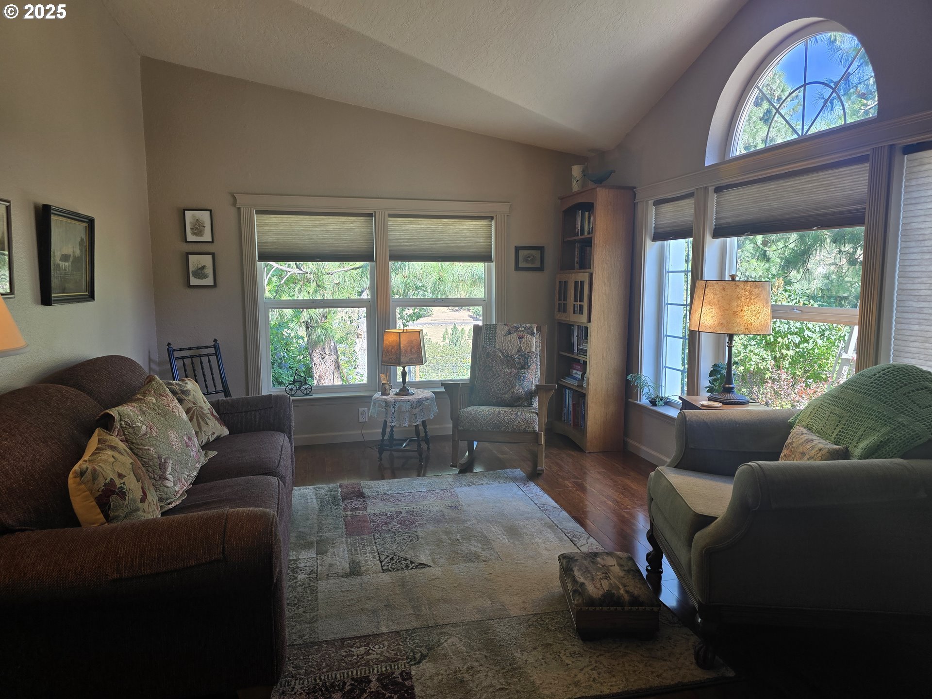 6412 Cherry Heights Road The Dalles, OR 97058 - Photo 24 of 48