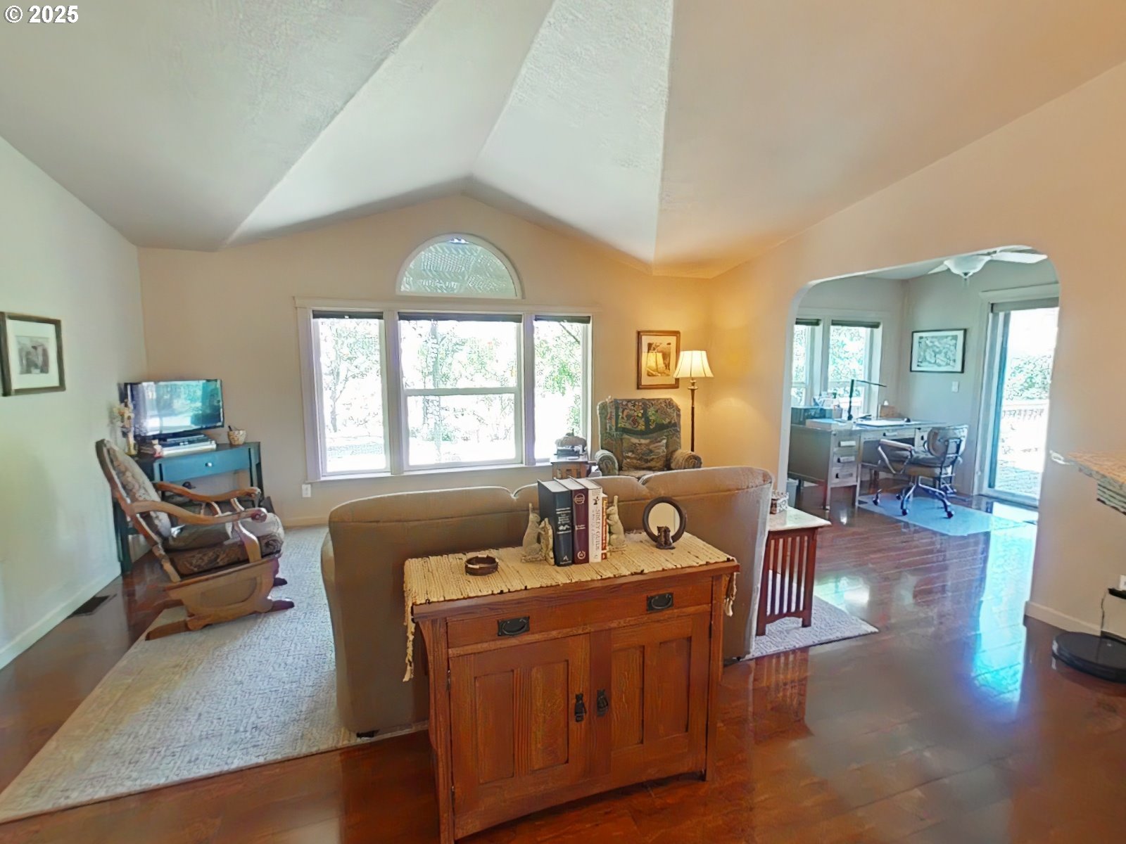 6412 Cherry Heights Road The Dalles, OR 97058 - Photo 4 of 48