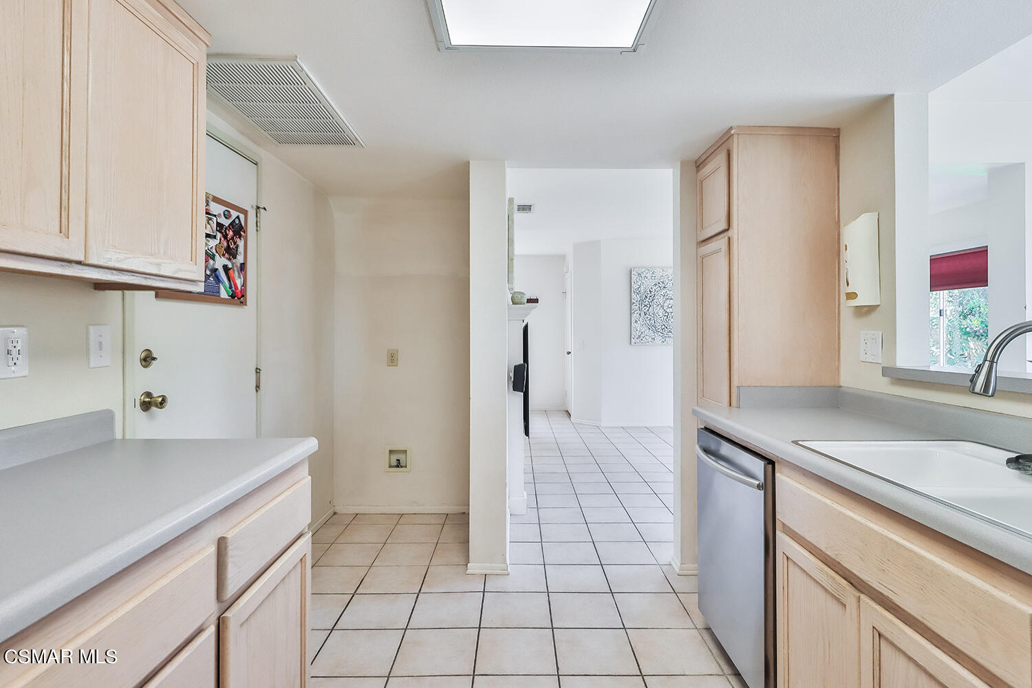 4498 Apricot Road, Unit B Simi Valley, CA 93063 - Photo 10 of 36 a bathroom with a sink a toilet and a shower