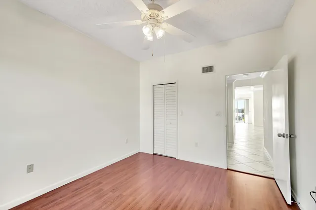 $2,350 | 104 Half Moon Circle, Unit C3, Hypoluxo, FL 33462