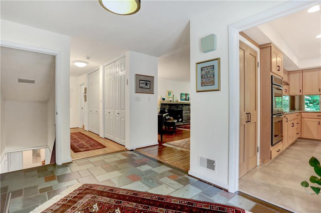7928 Spring Mill Road Indianapolis, IN 46260 - Photo 12 of 47 Gallery Image 12