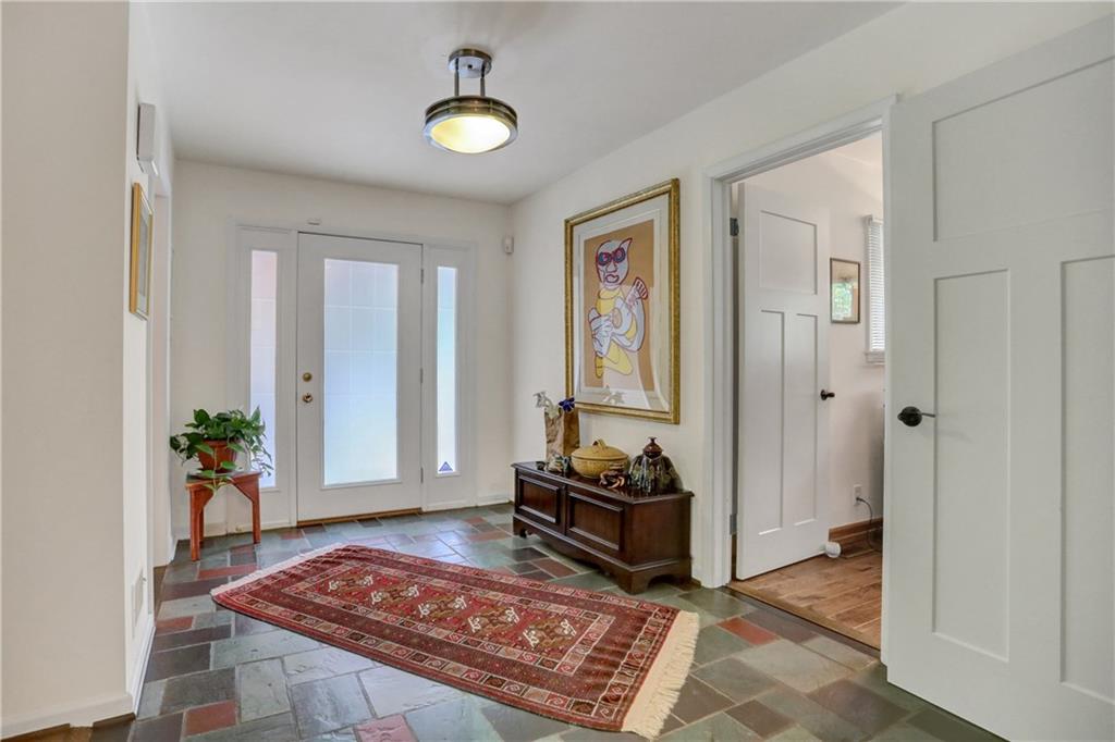 7928 Spring Mill Road Indianapolis, IN 46260 - Photo 13 of 47 Gallery Image 13