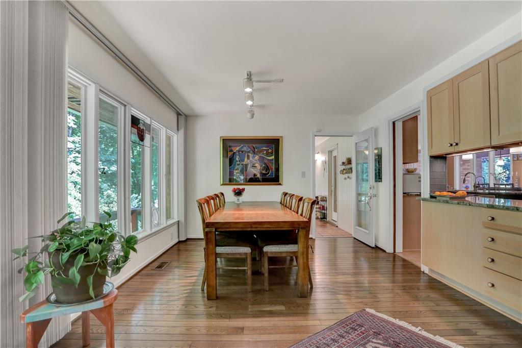 7928 Spring Mill Road Indianapolis, IN 46260 - Photo 15 of 47 Gallery Image 15