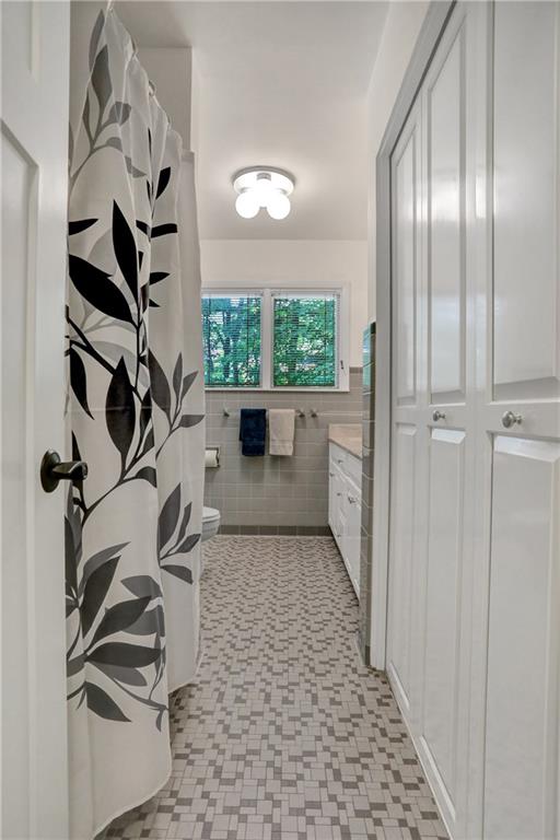 7928 Spring Mill Road Indianapolis, IN 46260 - Photo 27 of 47 Gallery Image 27