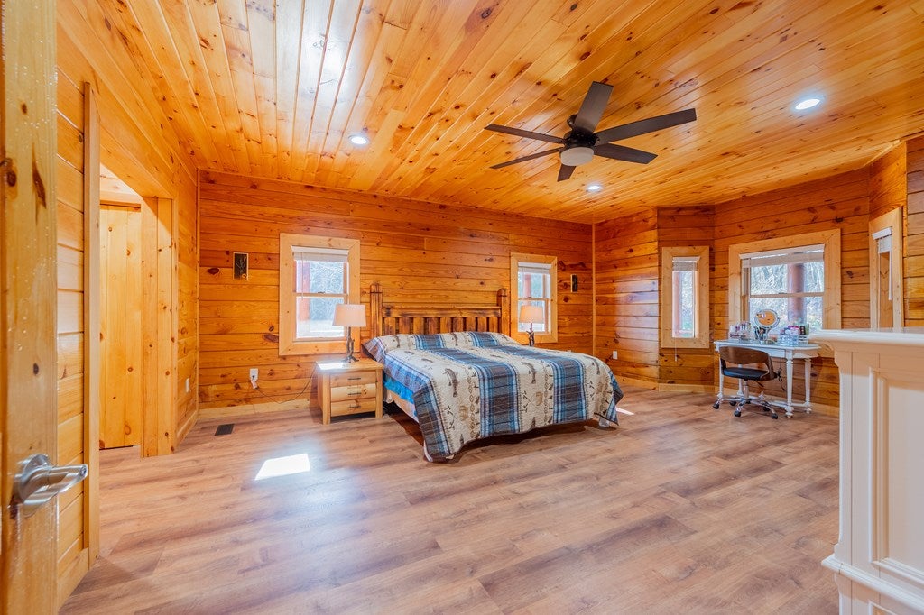 248 Falcon Ridge Road Fries, VA 24330 - Photo 26 of 99 Gallery Image 26