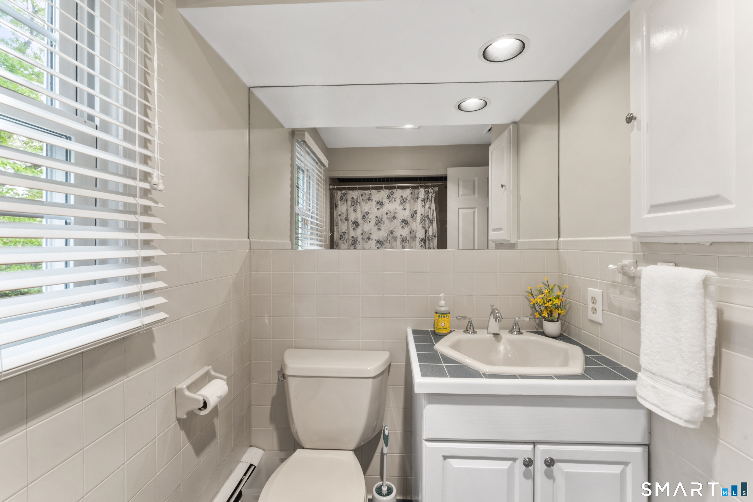 24 Ridgedale Road Bethel, CT 06801 - Photo 24 of 37