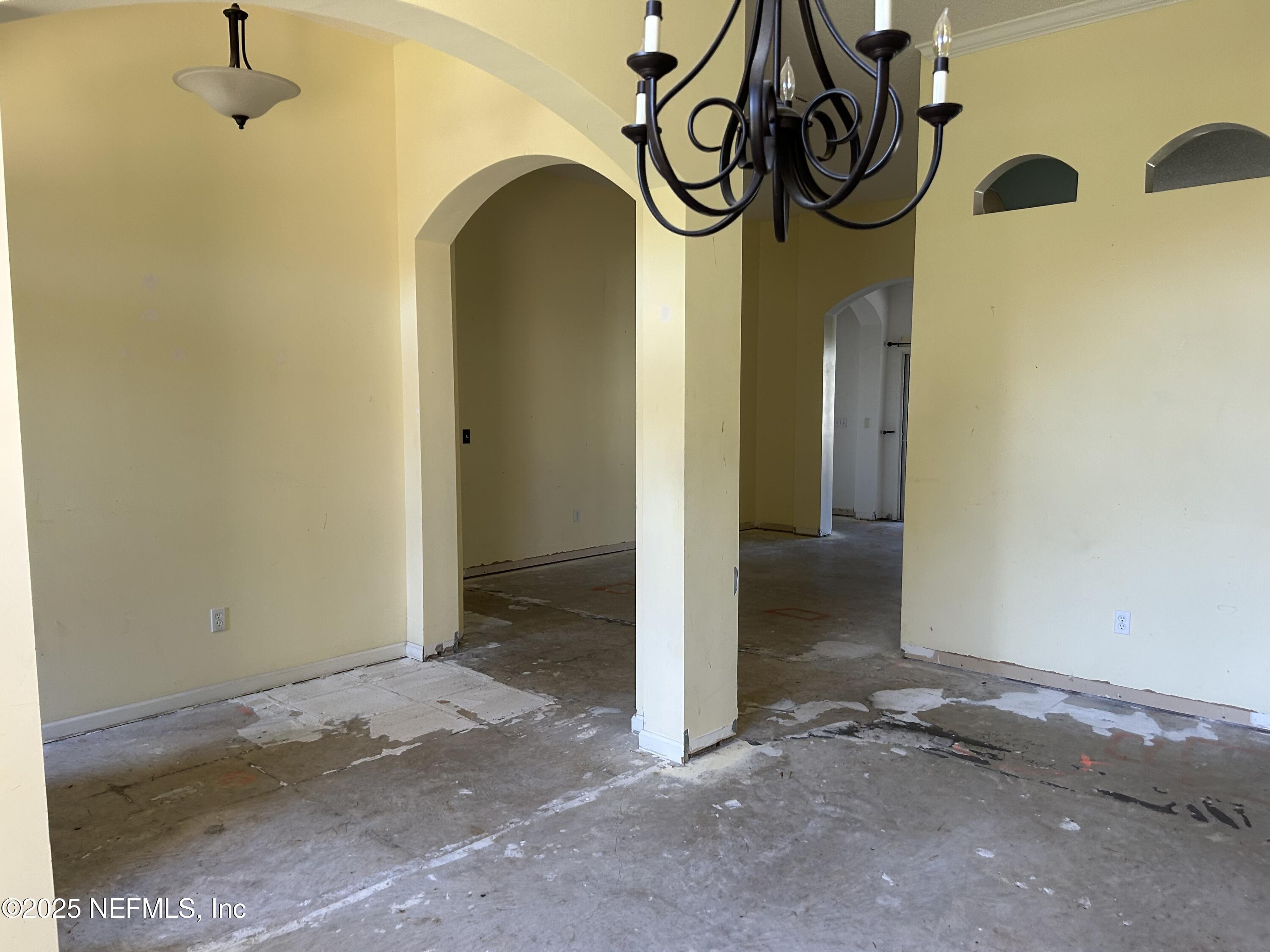 86173 Maple Leaf Place Yulee, FL 32097 - Photo 4 of 21 Photo Oct 16 2025, 12 35 55 PM