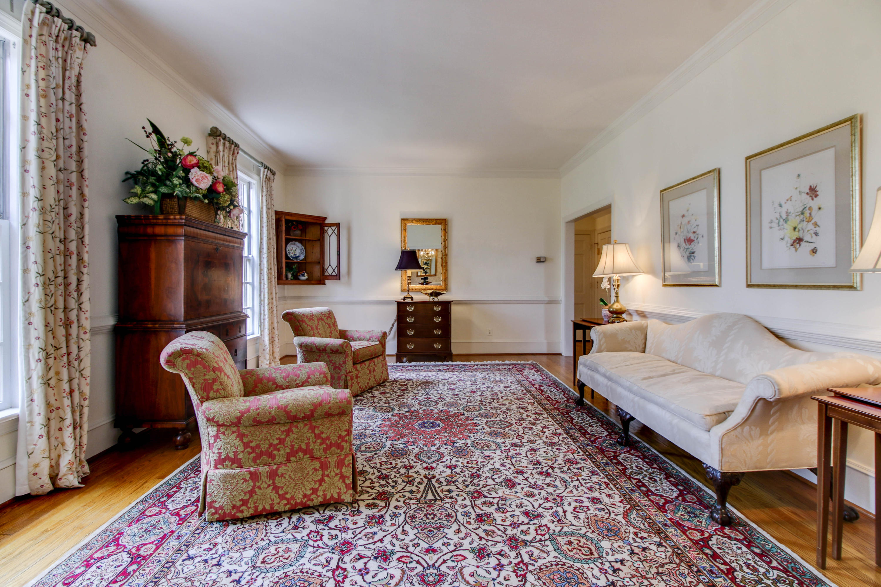 3866 Winding Way Road Southwest Roanoke, VA 24015 - Photo 12 of 71 Stately and Spacious