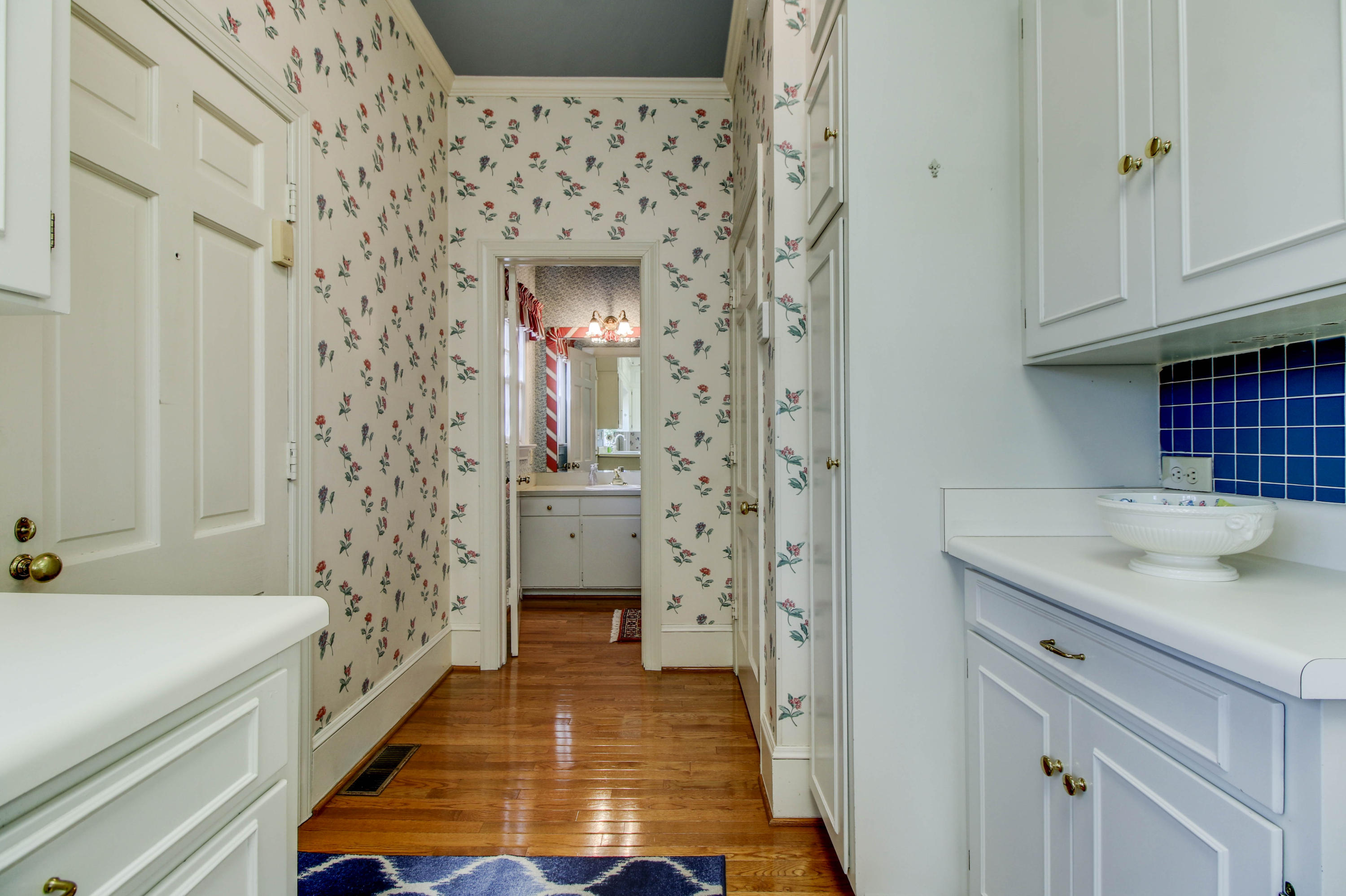 3866 Winding Way Road Southwest Roanoke, VA 24015 - Photo 22 of 71 View into Powder Room