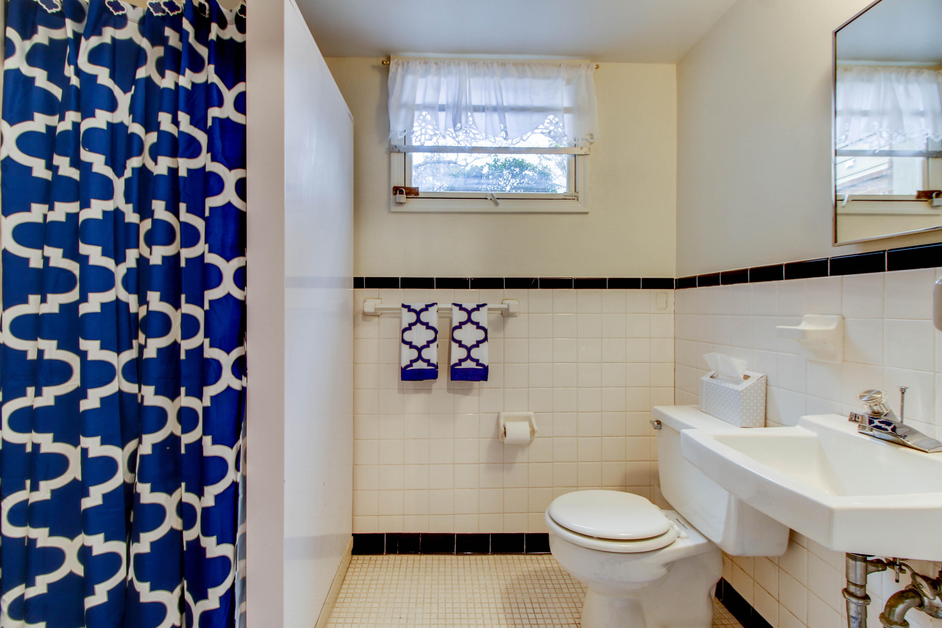 3866 Winding Way Road Southwest Roanoke, VA 24015 - Photo 54 of 71 Lower Level Bathroom