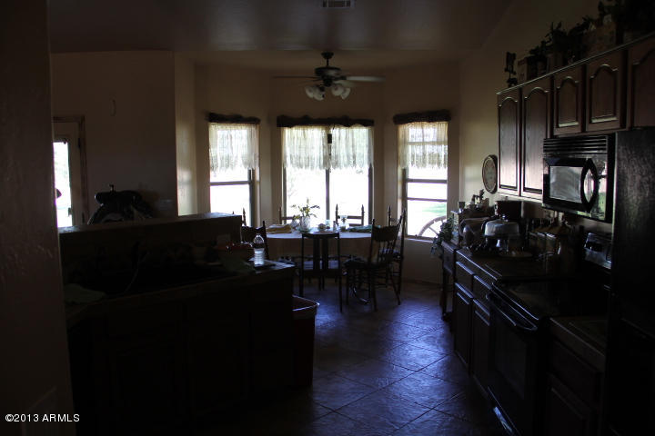 34870 West Eclipse Road Stanfield, AZ 85172 - Photo 4 of 141 IMG_8074