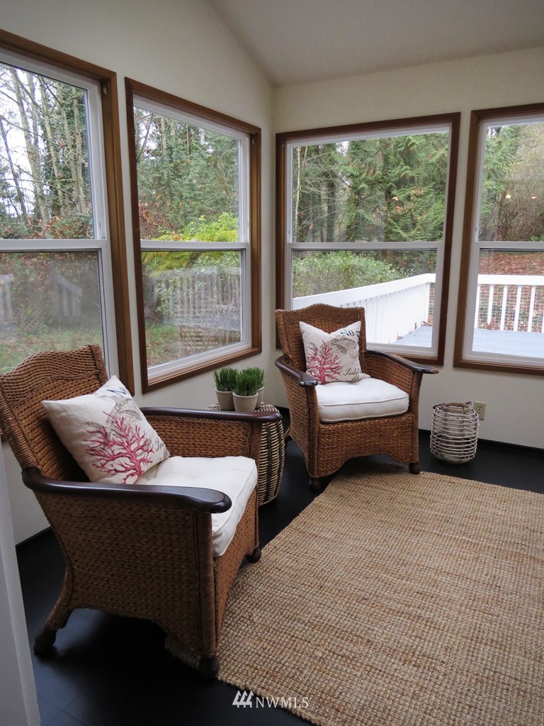 2262 Northeast Jacobson Road Poulsbo, WA 98370 - Photo 10 of 11 Gallery Image 10