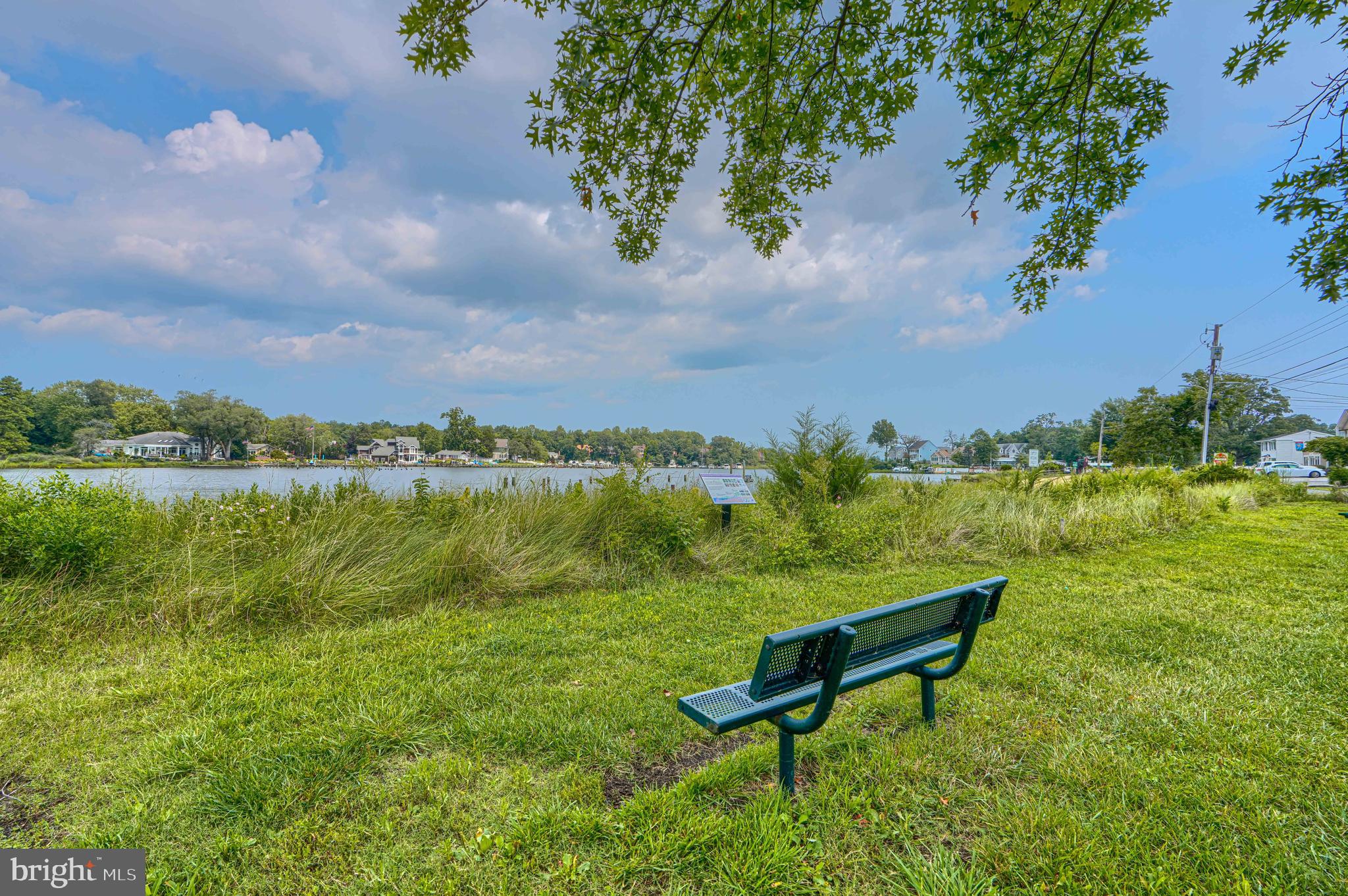 1813 Potomac Road Edgewater, MD 21037 - Photo 78 of 101 Bench with waterfront view