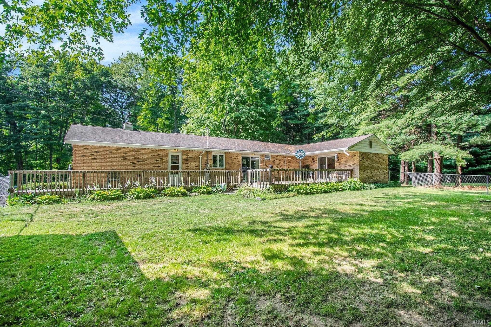 7650 12th Road Plymouth, IN 46563 - Photo 4 of 36