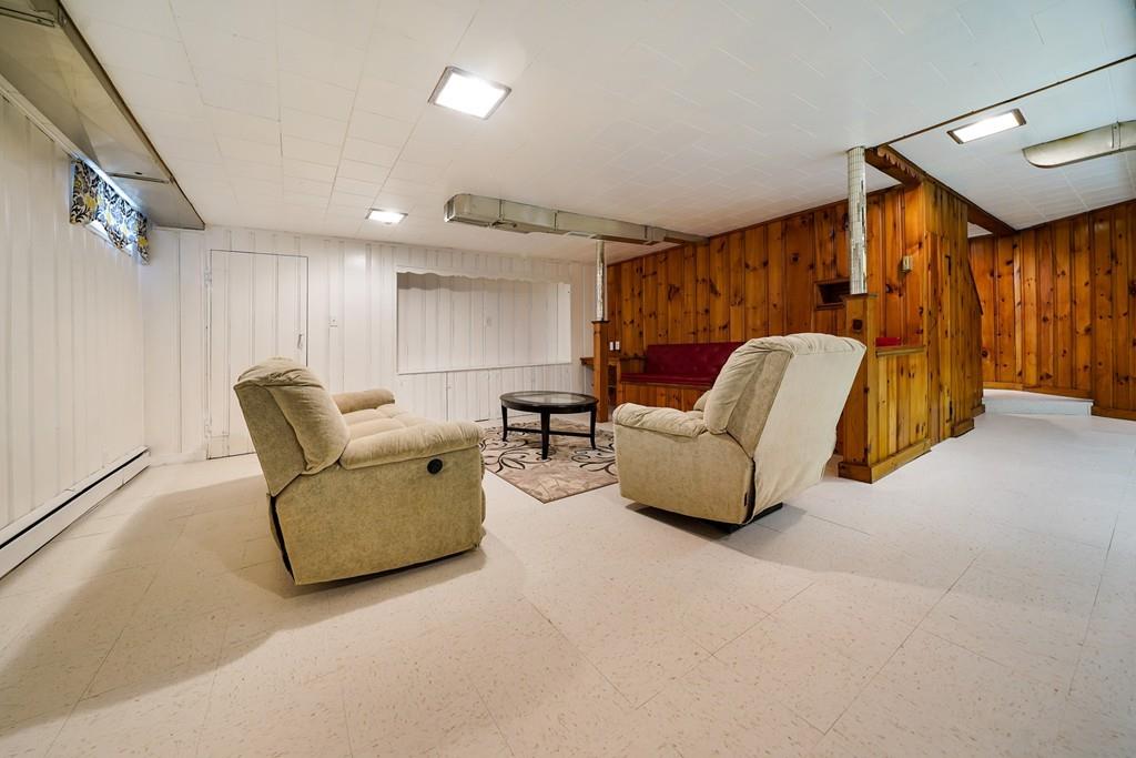 38 Kinnicutt Road Worcester, MA 01602 - Photo 16 of 25 Gallery Image 16