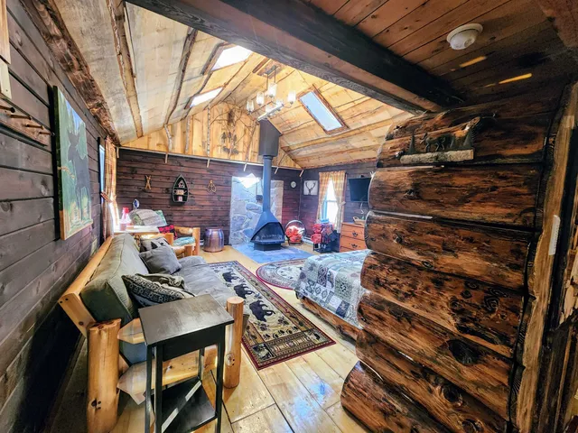 $242,500 | 82 Hodge Hill Road, Lisbon, NH 03585