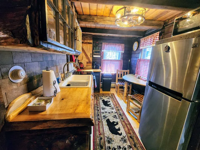 $242,500 | 82 Hodge Hill Road, Lisbon, NH 03585