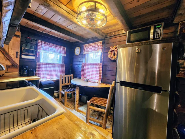 $242,500 | 82 Hodge Hill Road, Lisbon, NH 03585