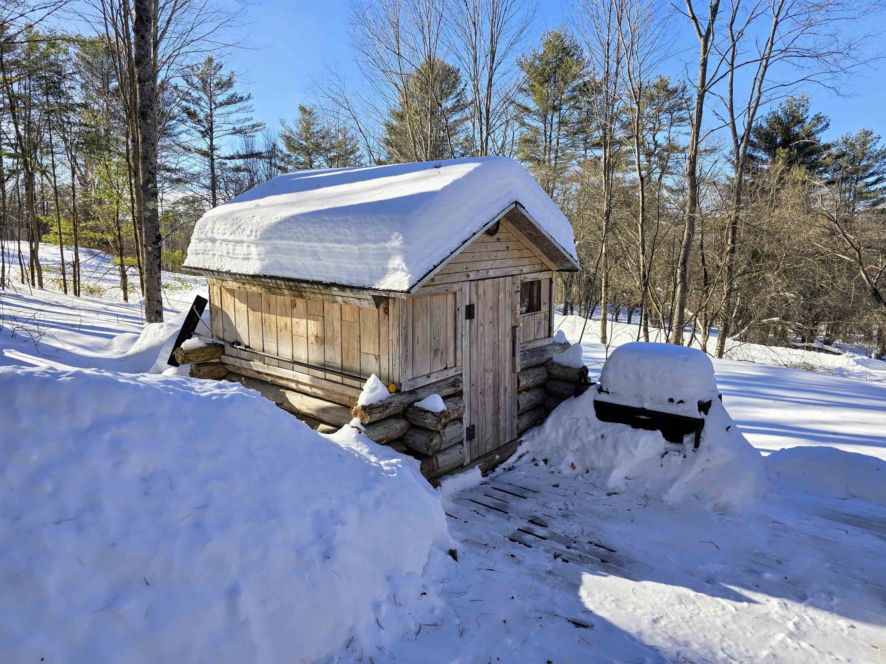 82 Hodge Hill Road Lisbon, NH 03585 - Photo 3 of 45