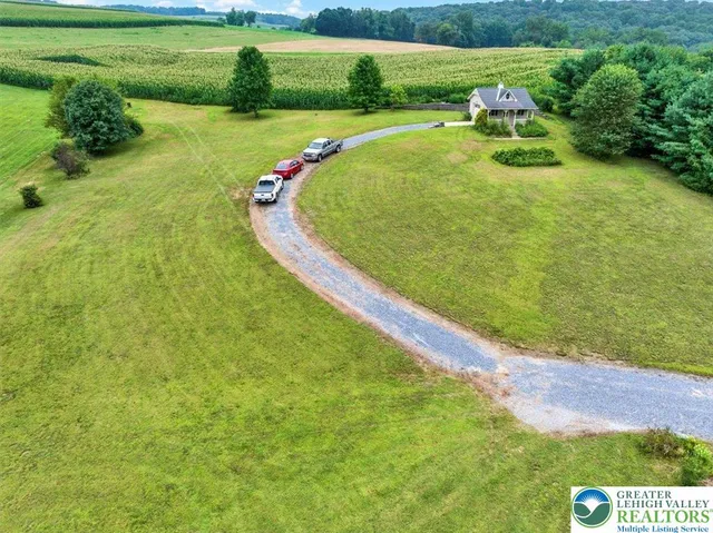 $750,000 | 123 Kohlers Hill Road, Kutztown, PA 19530