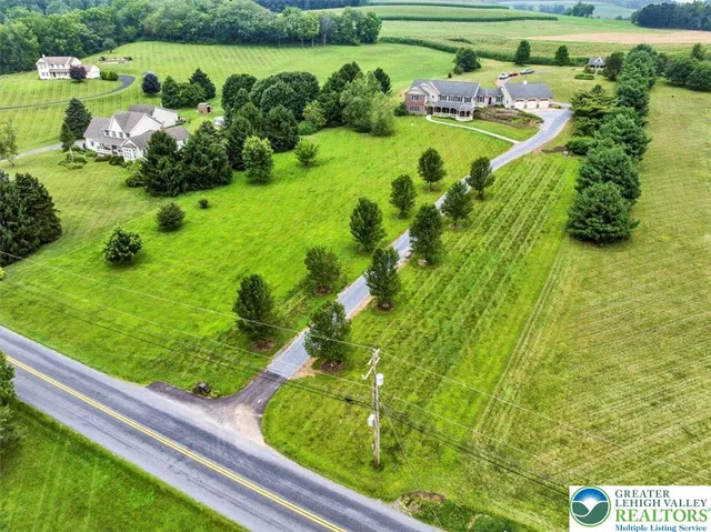 $750,000 | 123 Kohlers Hill Road, Kutztown, PA 19530
