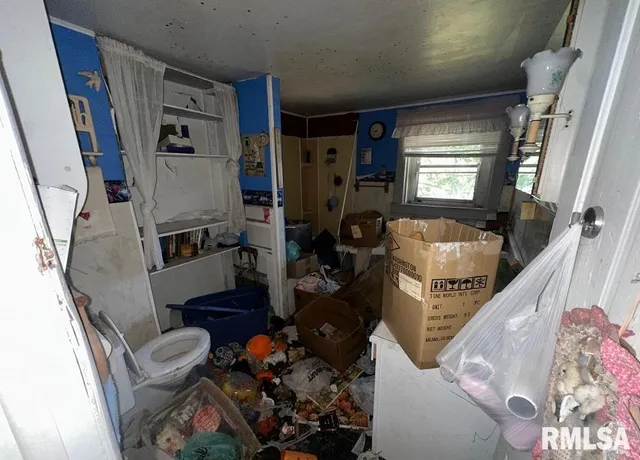 $14,000 | 471 East 1st Street, Galesburg, IL 61401