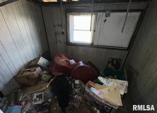 $14,000 | 471 East 1st Street, Galesburg, IL 61401