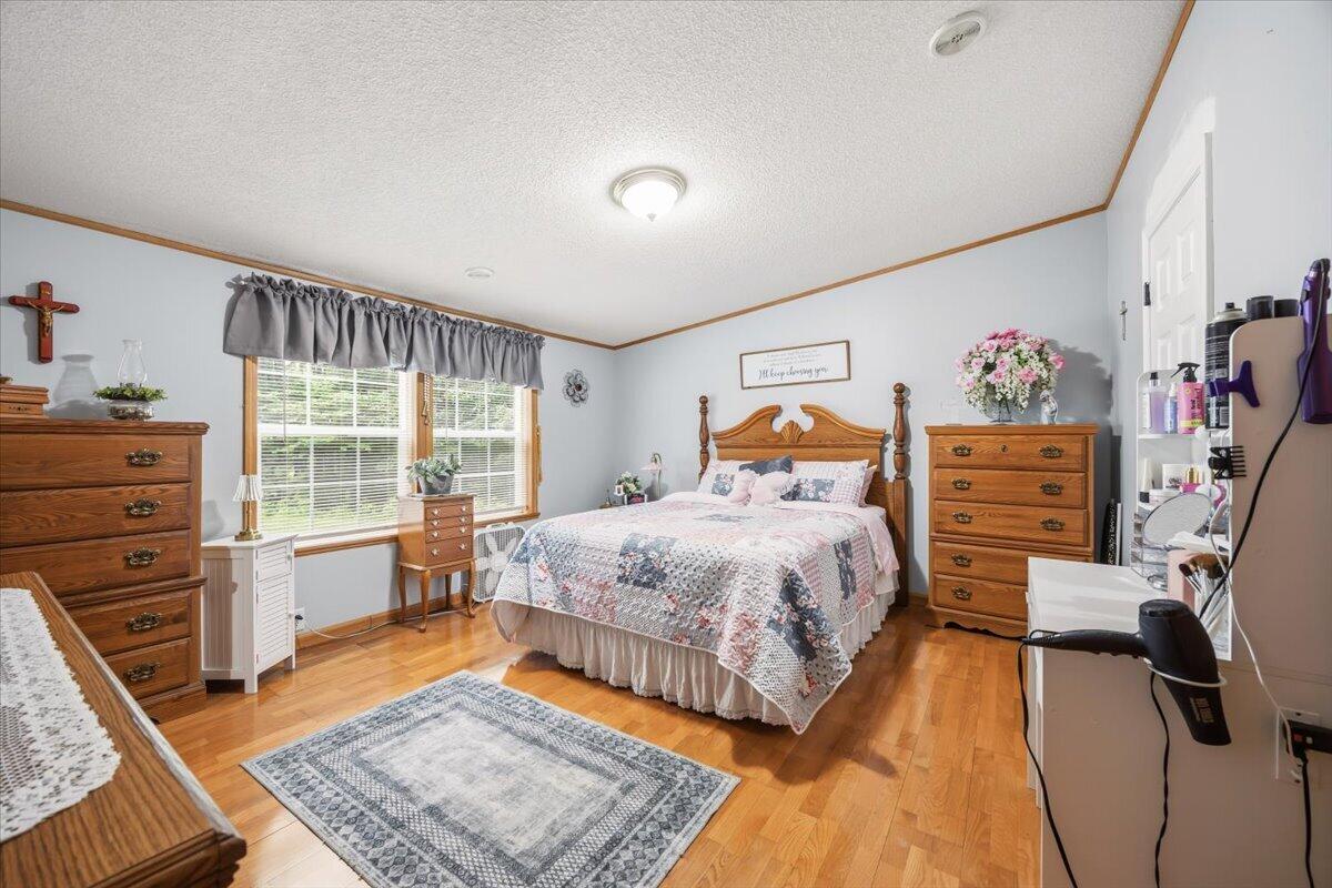271 Mountain Road Arundel, ME 04046 - Photo 14 of 39