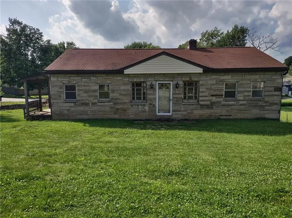 $175,000 | 1035 Ohio Avenue, Jeannette, PA 15644