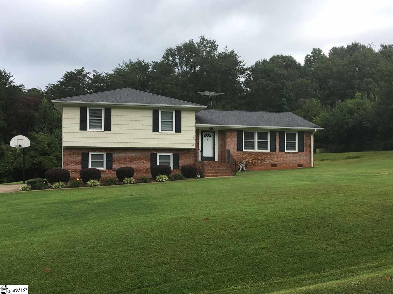 40 Pinecrest Road Lyman, SC 29365 - Photo 1 of 21