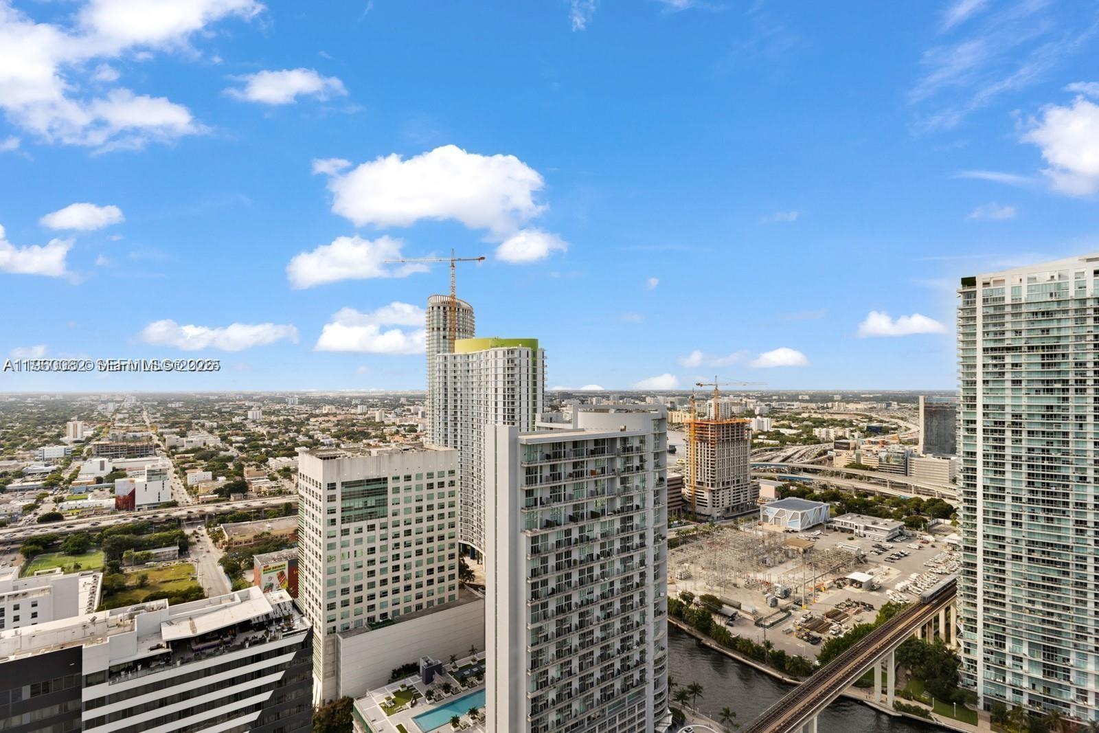 88 Southwest 7th Street, Unit 3410 Miami, FL 33130 - Photo 10 of 31