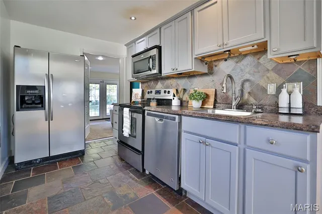 $235,000 | 5233 Parker Avenue, St. Louis, MO 63139