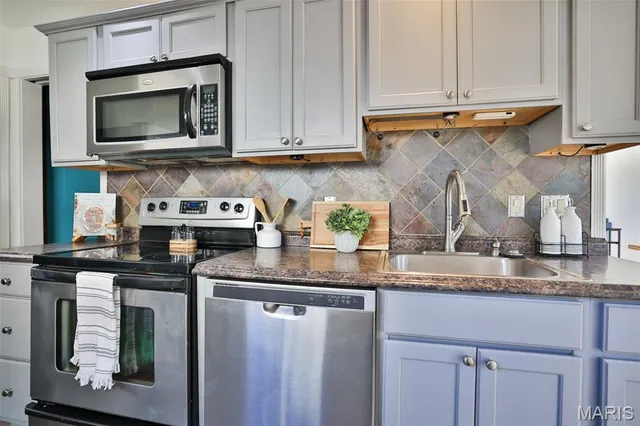 $235,000 | 5233 Parker Avenue, St. Louis, MO 63139