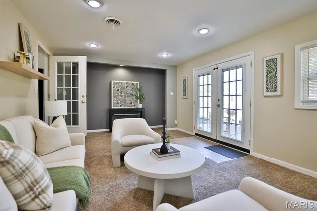 $235,000 | 5233 Parker Avenue, St. Louis, MO 63139