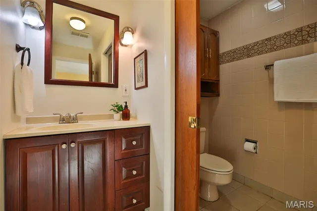 $235,000 | 5233 Parker Avenue, St. Louis, MO 63139